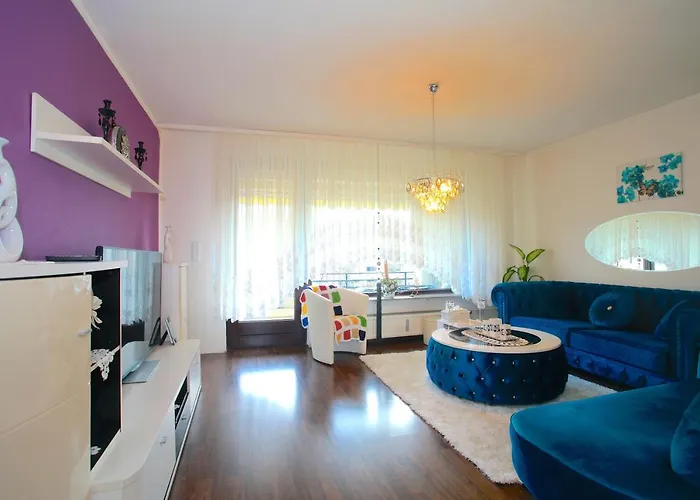 Profair Apartments Hannover Near Fairgrounds- Entrance Sud