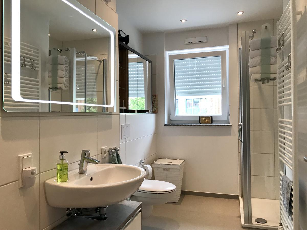 Profair Near Fairgrounds- Entrance Sud Apartment Hannover